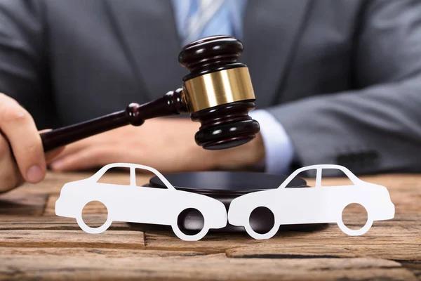 Choosing the Right Beverly Hills Accident Lawyer for Your Case