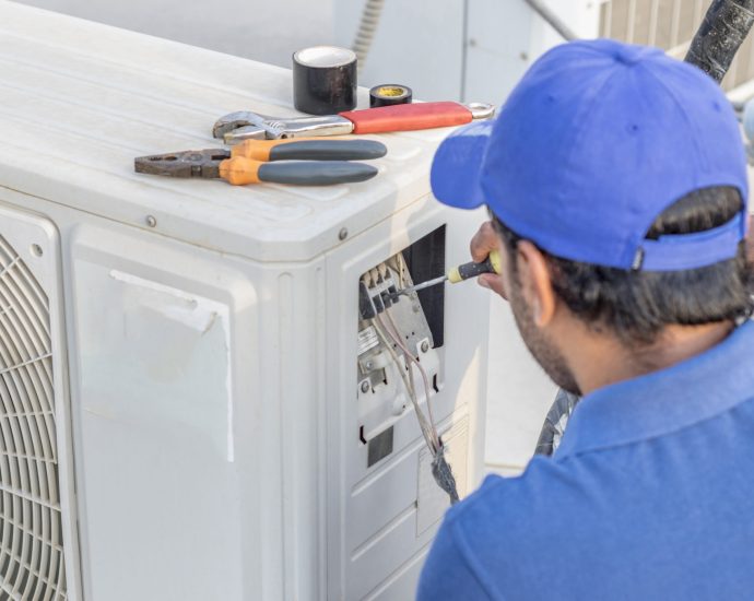 How Professionals Help You Select the Right HVAC System