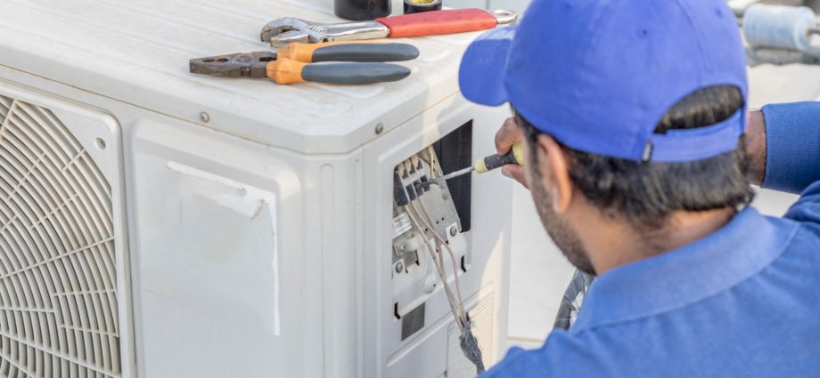 How Professionals Help You Select the Right HVAC System