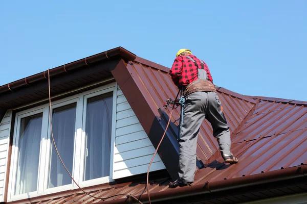 Licensed Roofing Company for Installation & Maintenance